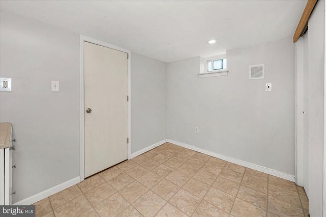 213 TAYLOR RD, Wilmington, DE 19804