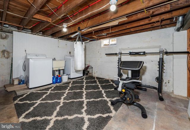 213 TAYLOR RD, Wilmington, DE 19804