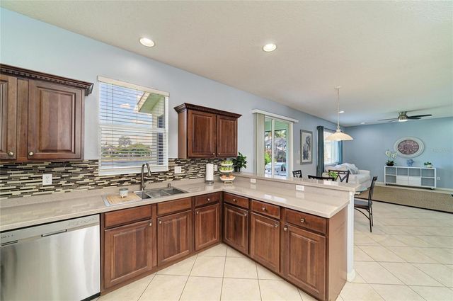 9035 WILLOWBROOK CIRCLE, Bradenton, FL 34212