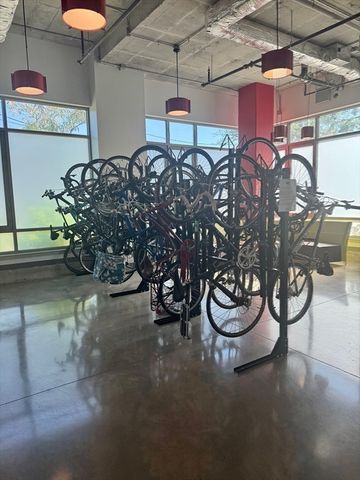 180 Telford St 413, Boston, MA 02135