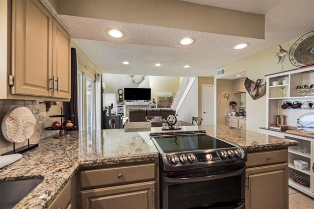 3908 Bridge Harbor Drive, Galveston, TX 77554