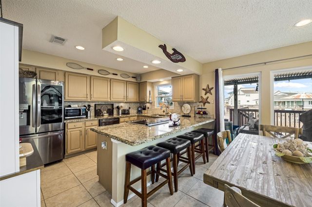 3908 Bridge Harbor Drive, Galveston, TX 77554