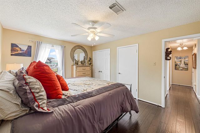 3908 Bridge Harbor Drive, Galveston, TX 77554