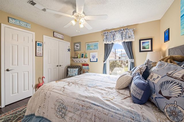 3908 Bridge Harbor Drive, Galveston, TX 77554