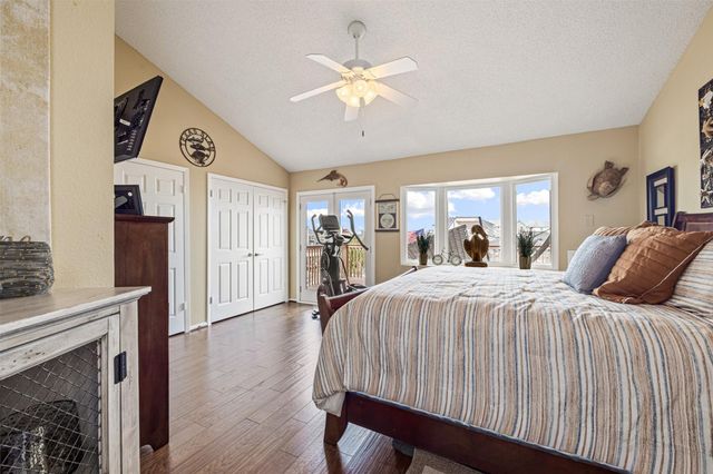 3908 Bridge Harbor Drive, Galveston, TX 77554