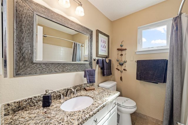 3908 Bridge Harbor Drive, Galveston, TX 77554