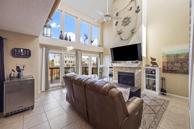 3908 Bridge Harbor Drive, Galveston, TX 77554