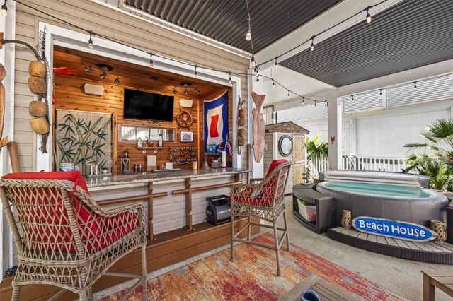 3908 Bridge Harbor Drive, Galveston, TX 77554