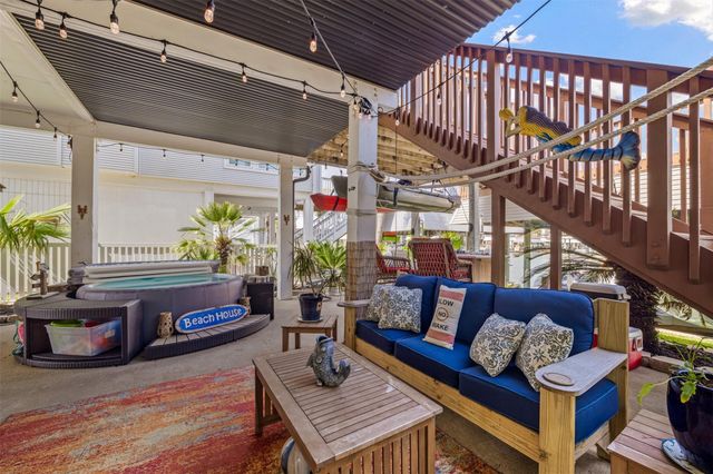 3908 Bridge Harbor Drive, Galveston, TX 77554