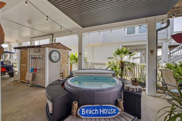 3908 Bridge Harbor Drive, Galveston, TX 77554