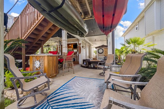 3908 Bridge Harbor Drive, Galveston, TX 77554