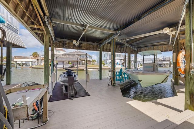 3908 Bridge Harbor Drive, Galveston, TX 77554