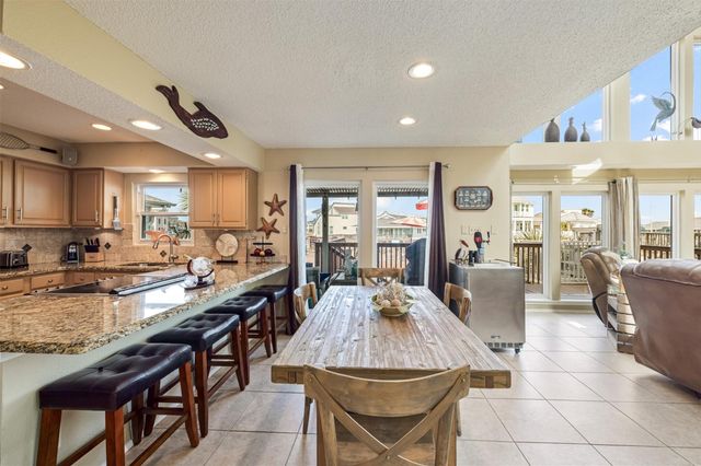 3908 Bridge Harbor Drive, Galveston, TX 77554