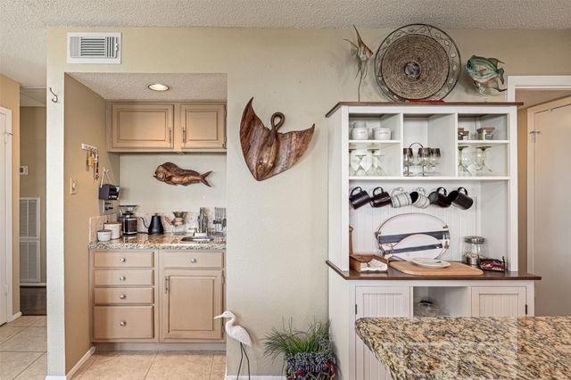 3908 Bridge Harbor Drive, Galveston, TX 77554