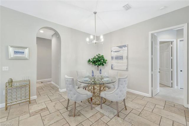 6119 Manchester PL, Naples, FL 34110