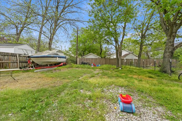 404 S Morris Street, Gainesville, TX 76240