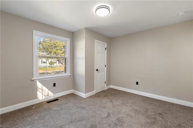 231 Lenox AVE, Norfolk, VA 23503