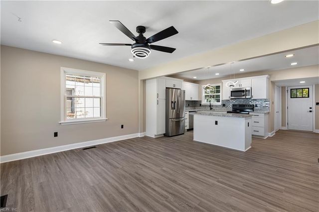 231 Lenox AVE, Norfolk, VA 23503