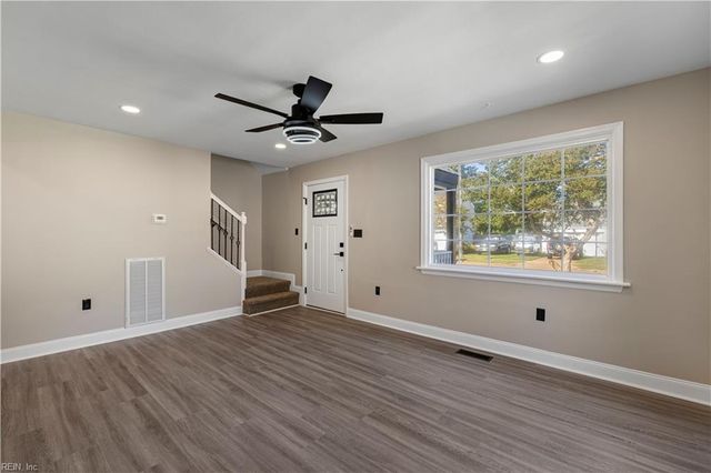 231 Lenox AVE, Norfolk, VA 23503