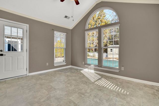 10 Green Bank Lane, Simpsonville, SC 29681