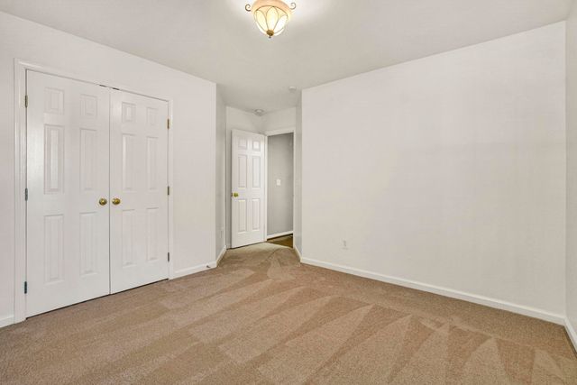 10 Green Bank Lane, Simpsonville, SC 29681