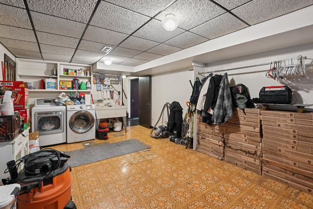 7605 Banks Street, Justice, IL 60458