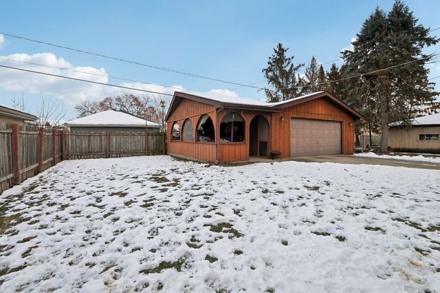 7605 Banks Street, Justice, IL 60458