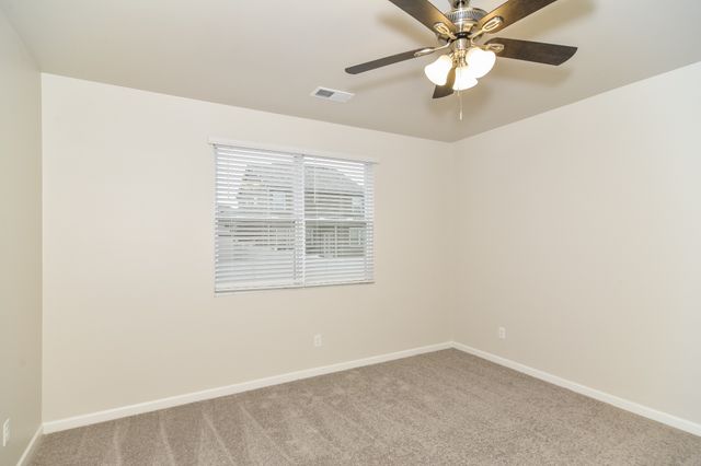 1072 Pepper Stone Dr, Lebanon, TN 37087