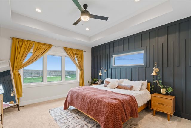 14737 Stonecrop Drive, Urbandale, IA 50323