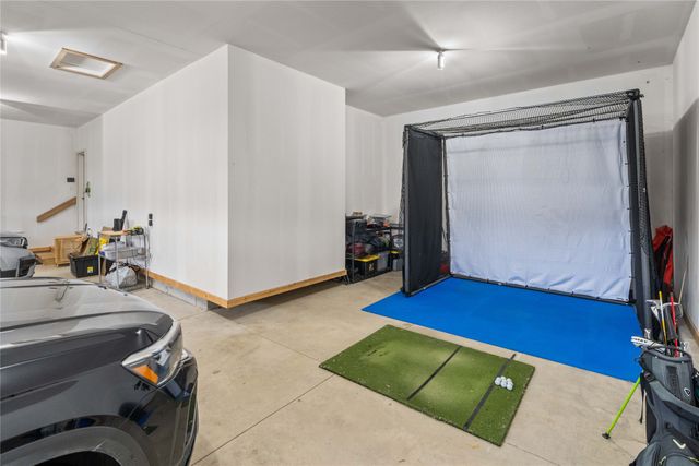 14737 Stonecrop Drive, Urbandale, IA 50323