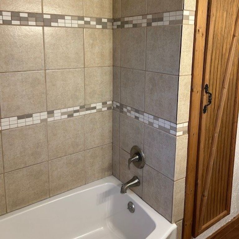 Image 13 of property listing at 812 Commerce St, Sterling City, TX 76951