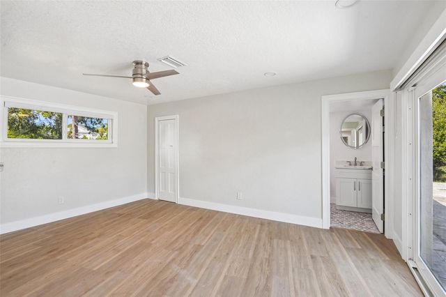 11295 131ST STREET, Largo, FL 33774