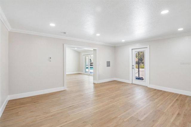 11295 131ST STREET, Largo, FL 33774