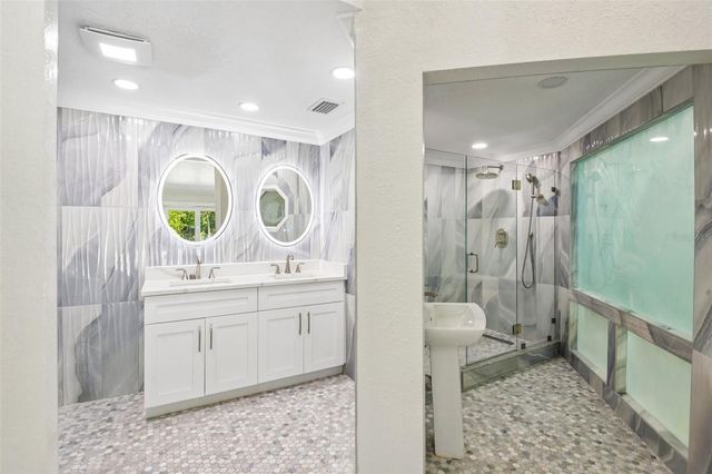 11295 131ST STREET, Largo, FL 33774