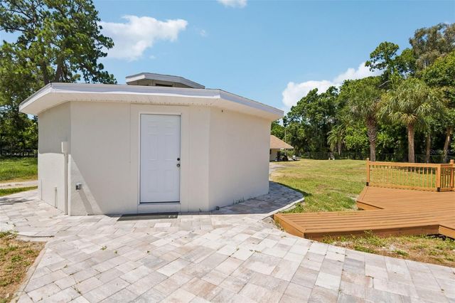 11295 131ST STREET, Largo, FL 33774