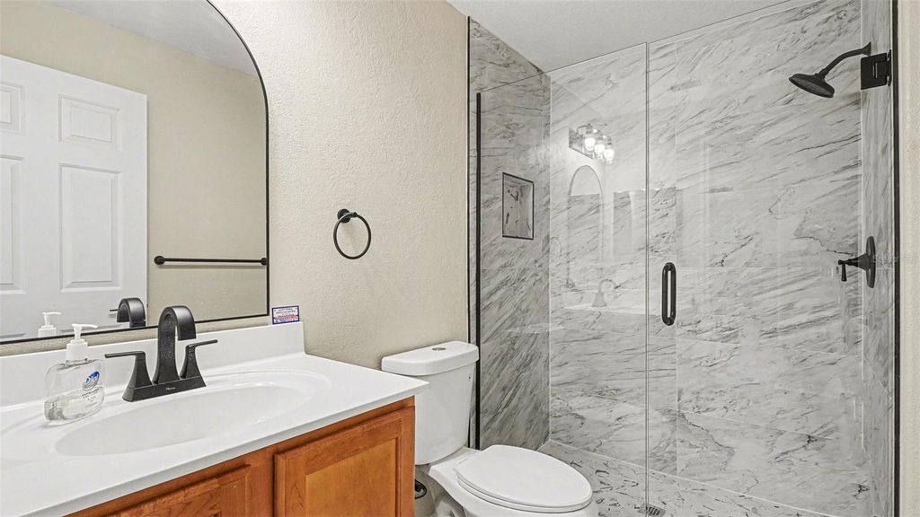 Image 14 of property listing at 13062 SE 89TH CIRCLE, Summerfield, FL 34491