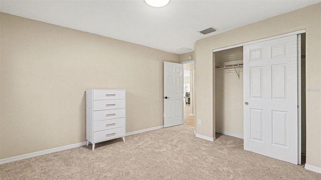 Image 16 of property listing at 13062 SE 89TH CIRCLE, Summerfield, FL 34491