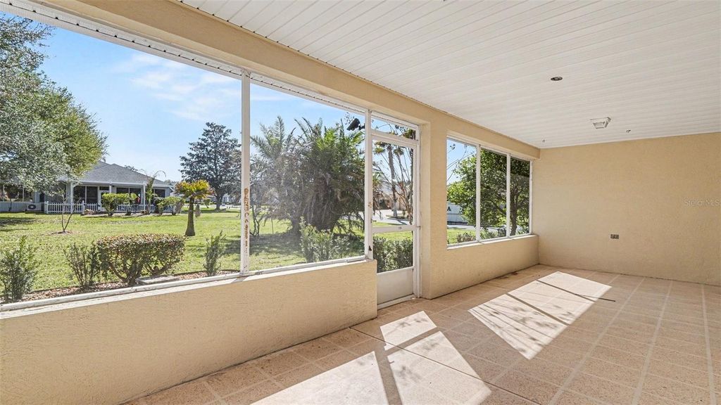 Image 24 of property listing at 13062 SE 89TH CIRCLE, Summerfield, FL 34491