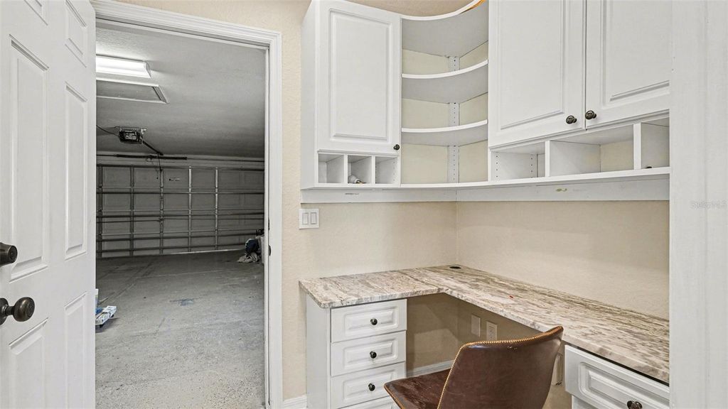 Image 26 of property listing at 13062 SE 89TH CIRCLE, Summerfield, FL 34491