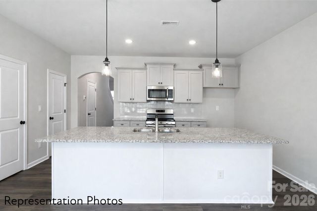 3110 Aberleaf Lane, Charlotte, NC 28227