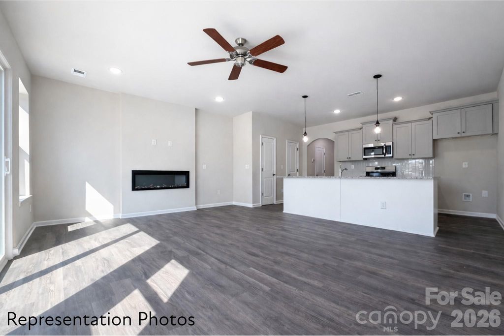 3110 Aberleaf Lane, Charlotte, NC 28227