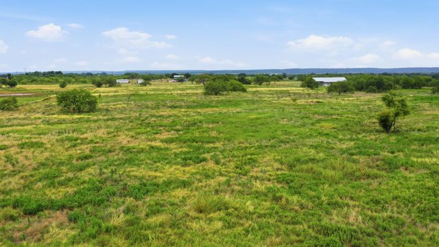 5599 S Fm 113, Millsap, TX 76066