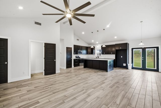 5599 S Fm 113, Millsap, TX 76066