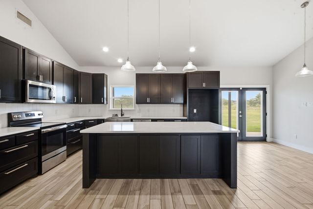 5599 S Fm 113, Millsap, TX 76066