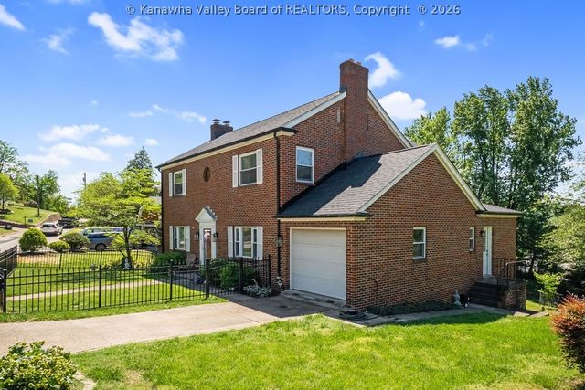 840 Lower Chester Road, Charleston, WV 25302