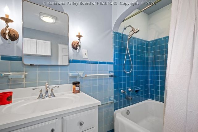 840 Lower Chester Road, Charleston, WV 25302