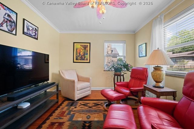 840 Lower Chester Road, Charleston, WV 25302