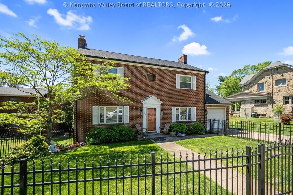 840 Lower Chester Road, Charleston, WV 25302