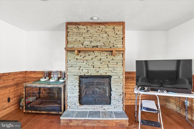 5162 WATERTANK RD, Glenville, PA 17329