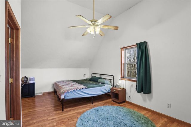 5162 WATERTANK RD, Glenville, PA 17329